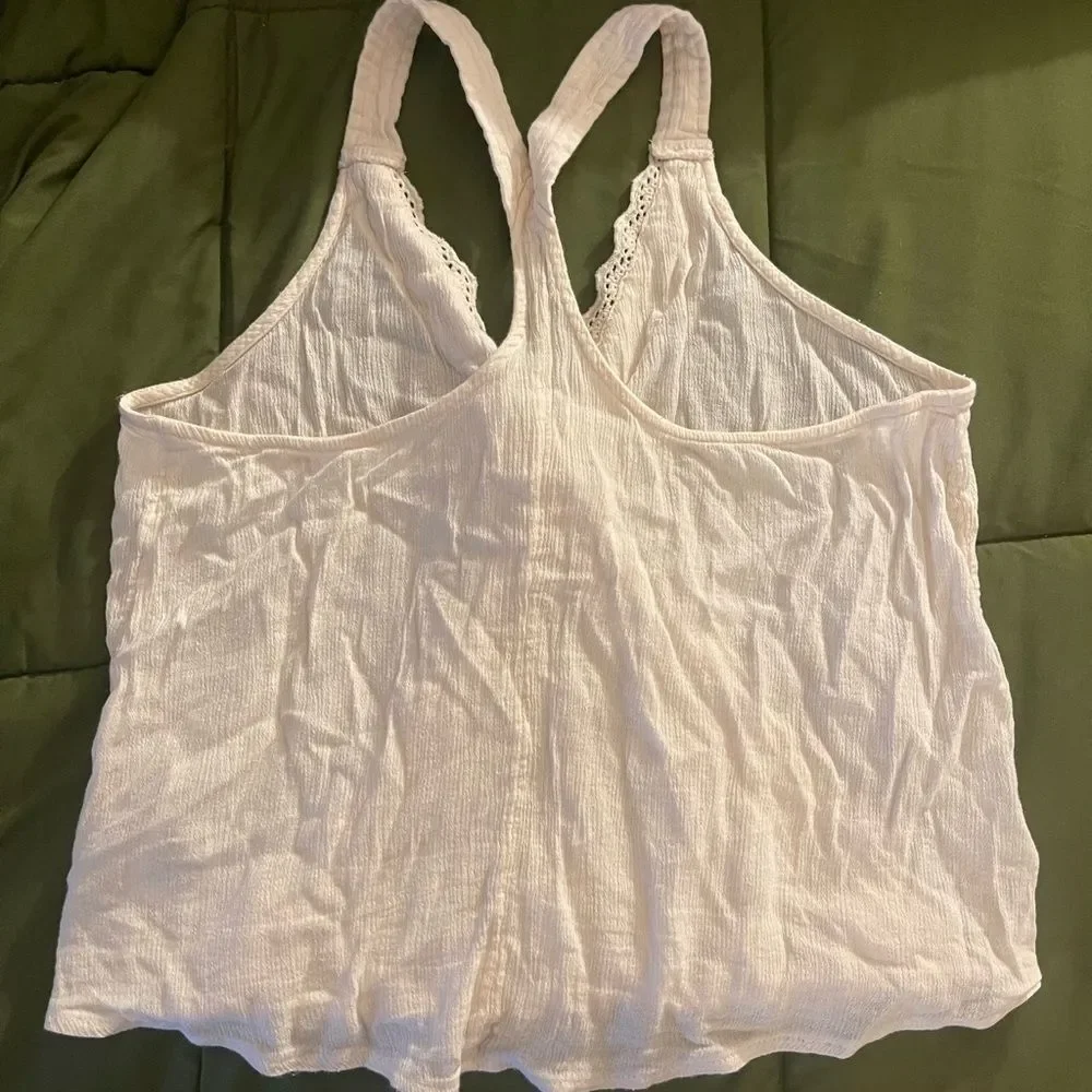 💥Hollister Cropped Tank - Picture 3 of 4